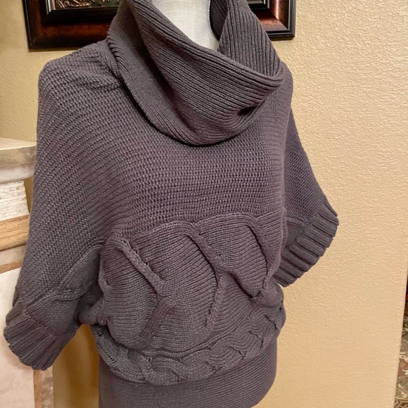 BCBG Cozy Cable Knit Sweater - Picture 4 of 16